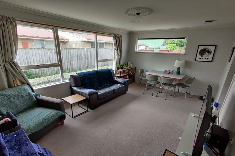 Photo of property in 2/22 Longfellow Street, Sydenham, Christchurch, 8023