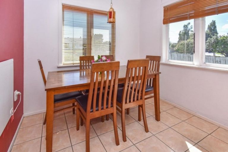 Photo of property in 1/15 Frances Street, Manurewa, Auckland, 2102