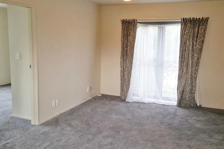 Photo of property in 8b Crown Lynn Place, New Lynn, Auckland, 0600