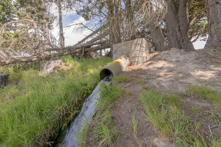 Photo of property in 1301 Hakatere Heron Road, Ashburton Lakes, Ashburton, 7771