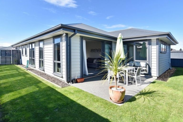 Photo of property in 6 Winterbourn Street, Kaiapoi, 7630