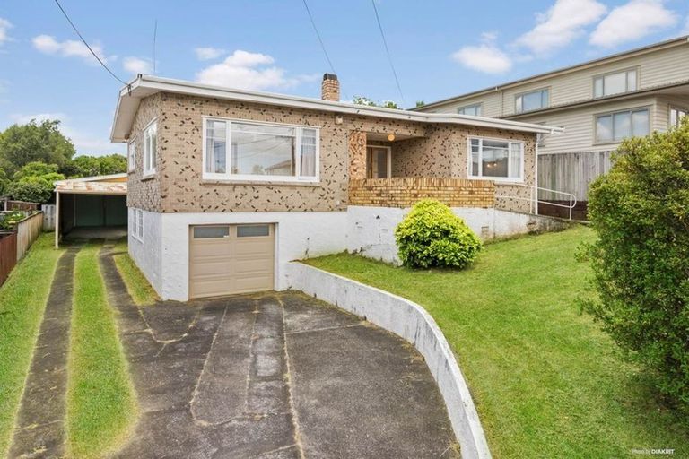 Photo of property in 1/5 Richard Avenue, Bucklands Beach, Auckland, 2014