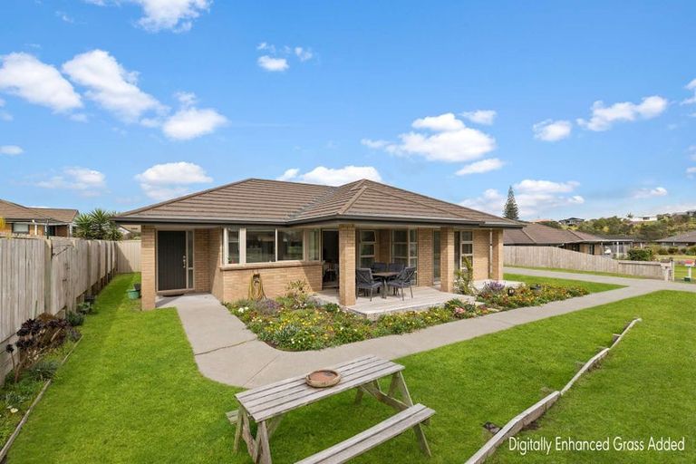 Photo of property in 40 Karo Street, Ruakaka, 0116