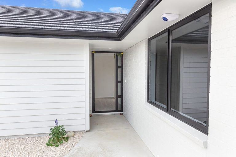 Photo of property in 1 James Elliot Way, Pokeno, 2402