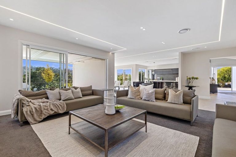 Photo of property in 11 Henry Blyth Lane, Greenhithe, Auckland, 0632