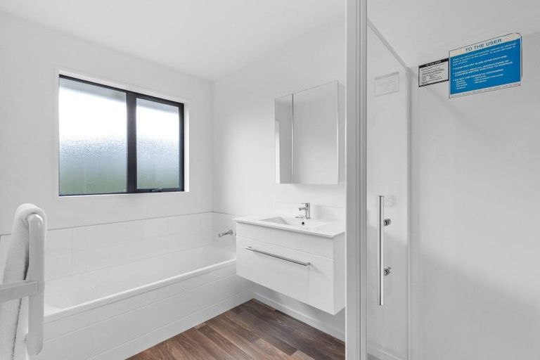 Photo of property in 2/176 Bowhill Road, New Brighton, Christchurch, 8083