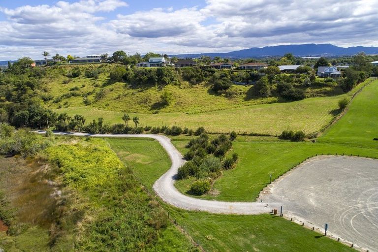 Photo of property in 11 Margaret Drive, Omokoroa, 3114
