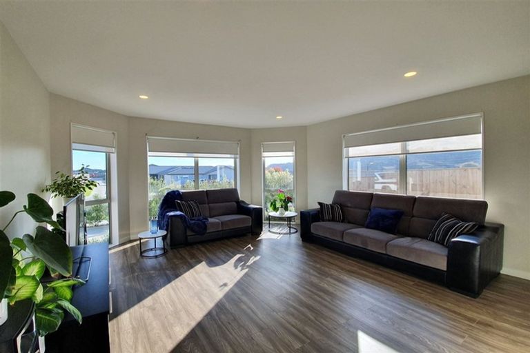 Photo of property in 5 Tilly Lane, Huapai, Kumeu, 0810