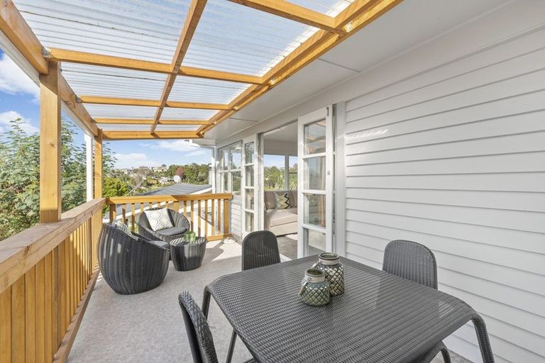 Photo of property in 1/57 Coronation Road, Hillcrest, Auckland, 0627
