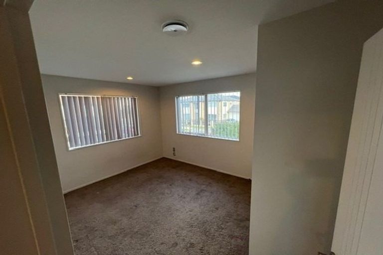 Photo of property in 9 Rosewell Crescent, Flat Bush, Auckland, 2019