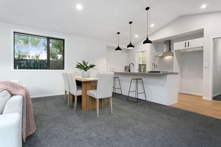 Photo of property in 56a Chaucer Street, Leamington, Cambridge, 3432