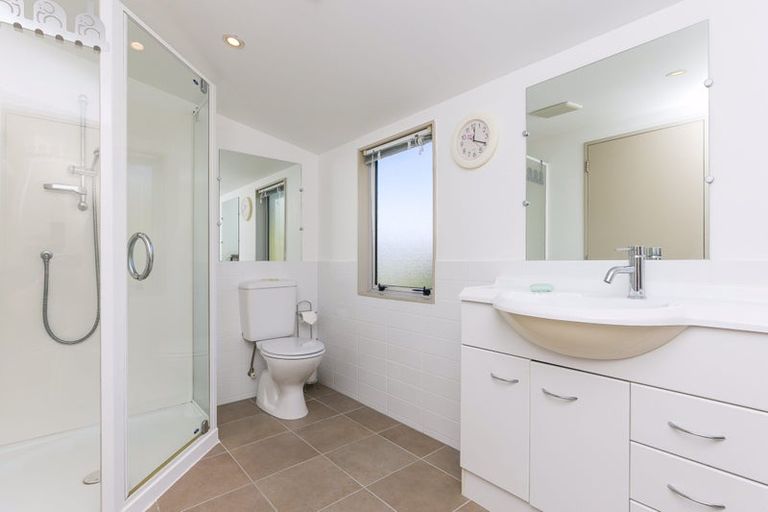 Photo of property in 19l Kabul Street, Khandallah, Wellington, 6035