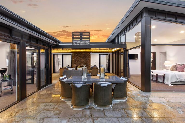 Photo of property in 9 Farrelly Place, Casebrook, Christchurch, 8051