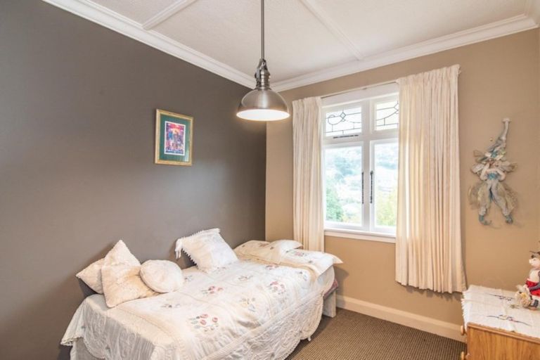 Photo of property in 20 Aranoni Street, Island Bay, Wellington, 6023