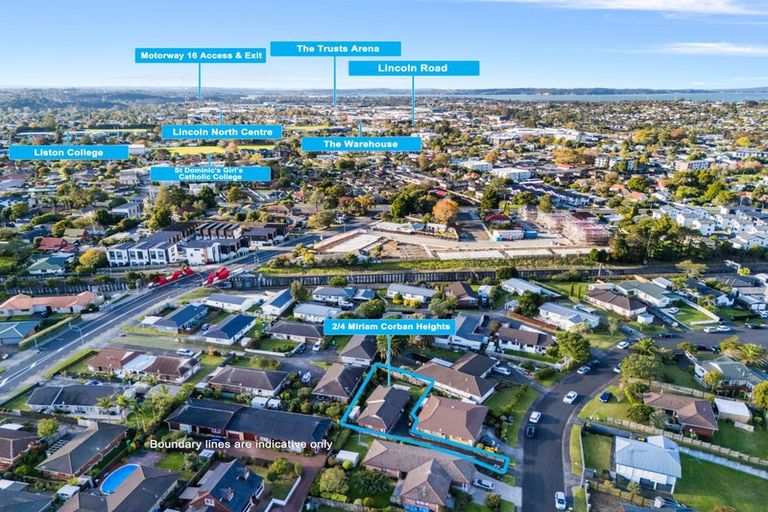 Photo of property in 2/4 Miriam Corban Heights, Henderson, Auckland, 0612