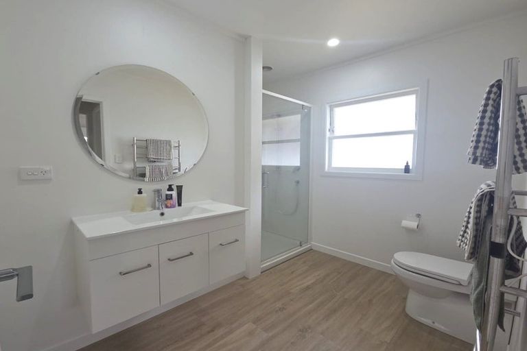 Photo of property in 90 Oceanview Road, Mount Maunganui, 3116