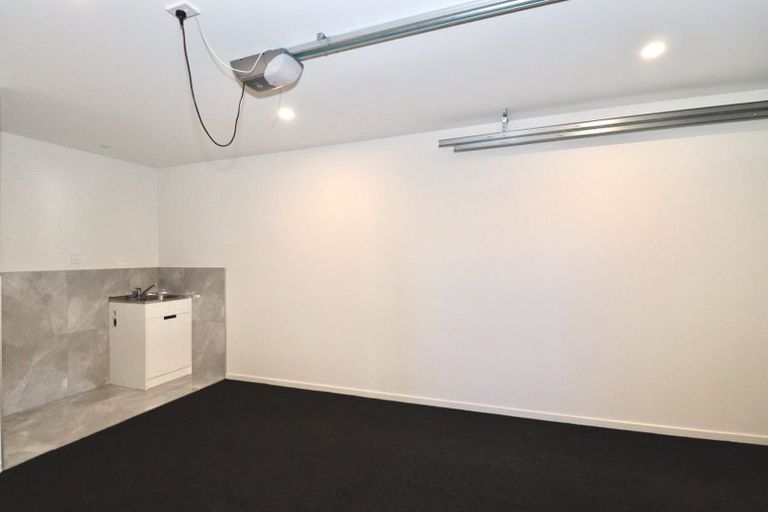 Photo of property in 7d Pinehurst Place, Wattle Downs, Auckland, 2103