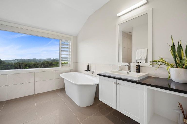 Photo of property in 20 Stevensons Crescent, Albany Heights, Auckland, 0793