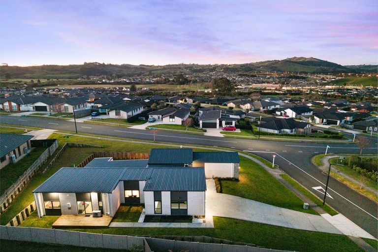 Photo of property in 2 Ulcoats Lane, Pokeno, 2402