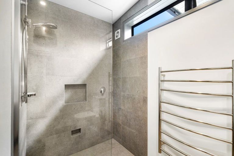 Photo of property in 15 Barry Street, Ahuriri, Napier, 4110