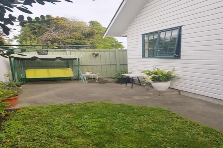 Photo of property in 15a Taradale Road, Marewa, Napier, 4110