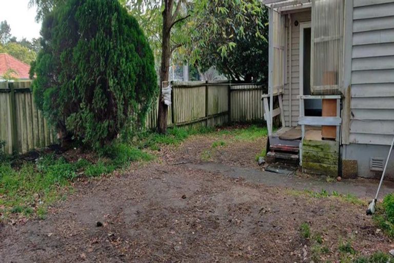 Photo of property in 36a Titirangi Road, New Lynn, Auckland, 0600