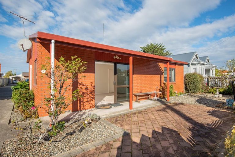 Photo of property in 27a Oxford Street, South Dunedin, Dunedin, 9012
