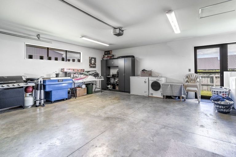 Photo of property in 28 Majestic Chance, Seaward Bush, Invercargill, 9812