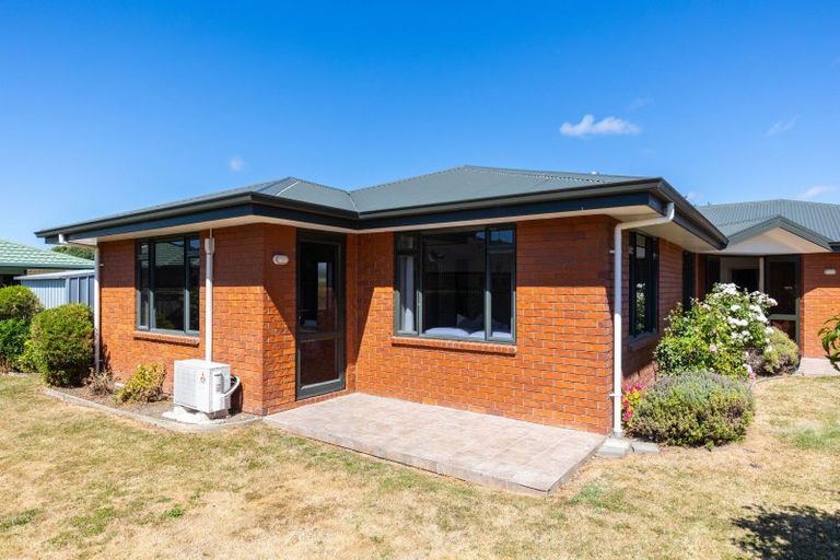 Photo of property in 26 Magnolia Drive, Springlands, Blenheim, 7201