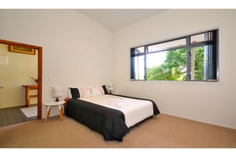 Photo of property in 22 Riverview Road, Kerikeri, 0230