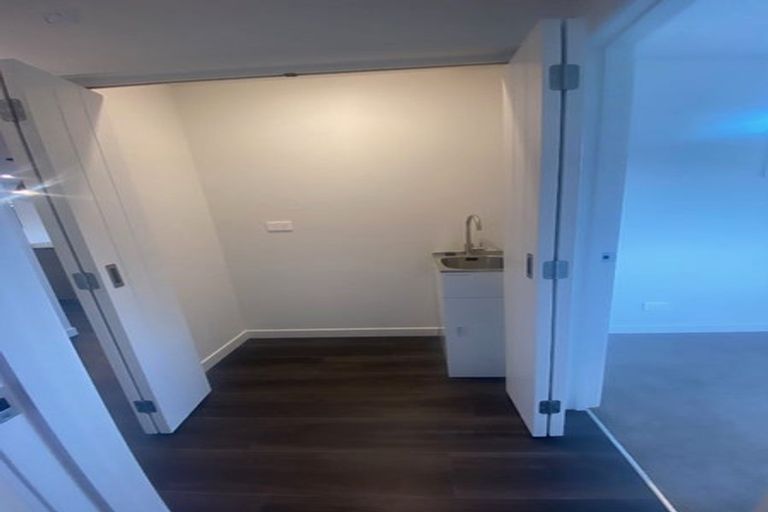 Photo of property in 15 Argyle Road, Browns Bay, Auckland, 0630