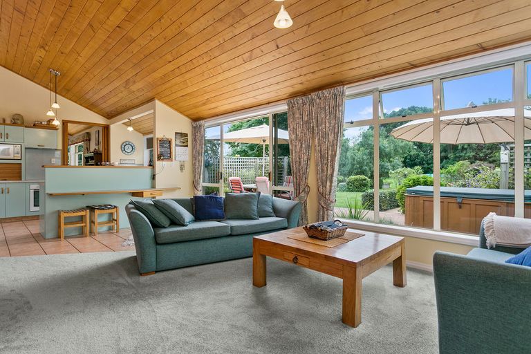 Photo of property in 164 Fencourt Road, Cambridge, 3496