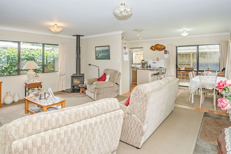 Photo of property in 42a Harrisville Road, Tuakau, 2121