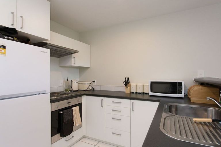 Photo of property in 16/14 Brougham Street, Addington, Christchurch, 8024