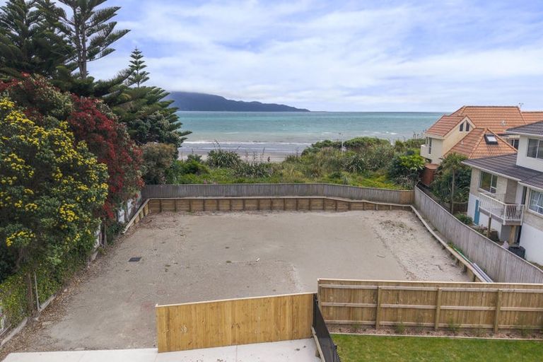 Photo of property in 169a Manly Street, Paraparaumu Beach, Paraparaumu, 5032
