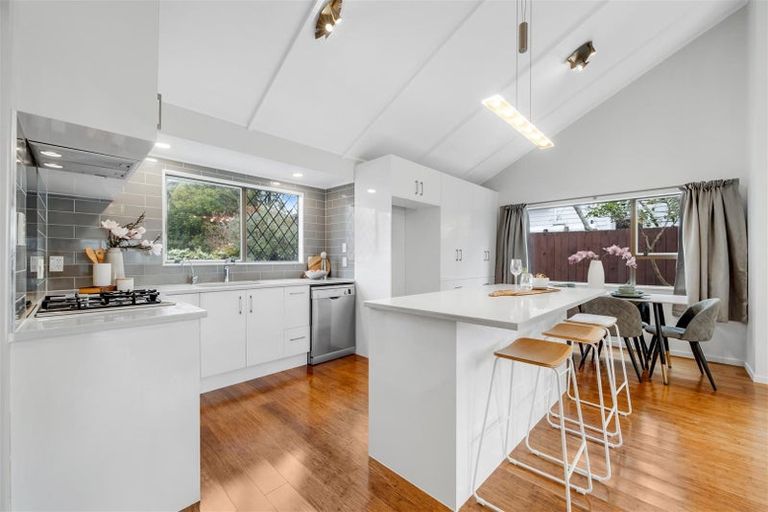 Photo of property in 5/177 Onewa Road, Birkenhead, Auckland, 0626
