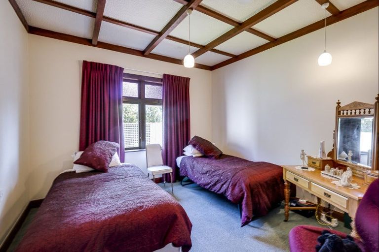 Photo of property in 106 Stortford Street, Saint Leonards, Hastings, 4120