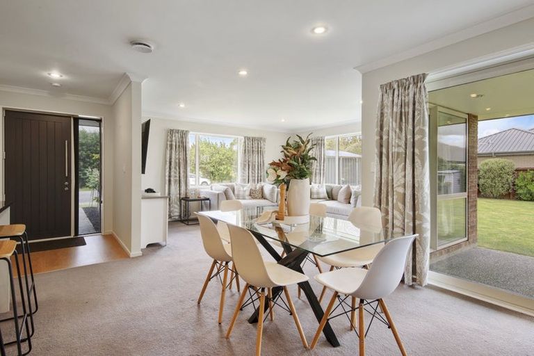 Photo of property in 166 Johns Road, Rangiora, 7400