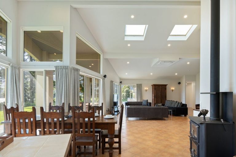 Photo of property in 5564 Kenepuru Road, Waitaria Bay, Picton, 7282