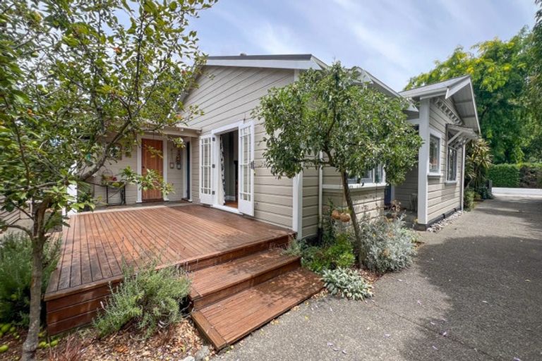 Photo of property in 182 High Street North, Carterton, 5713