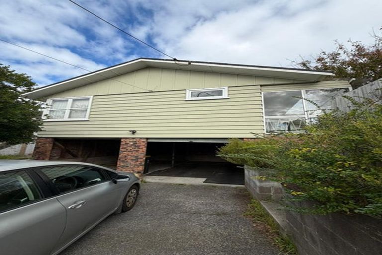 Photo of property in 281 Pakuranga Road, Pakuranga Heights, Auckland, 2010