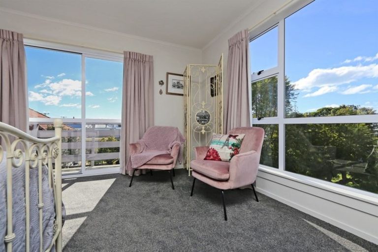 Photo of property in 55 Charles Street, Westshore, Napier, 4110