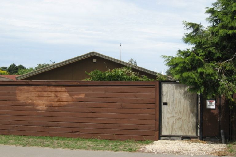 Photo of property in 59 Keighleys Road, Bromley, Christchurch, 8062