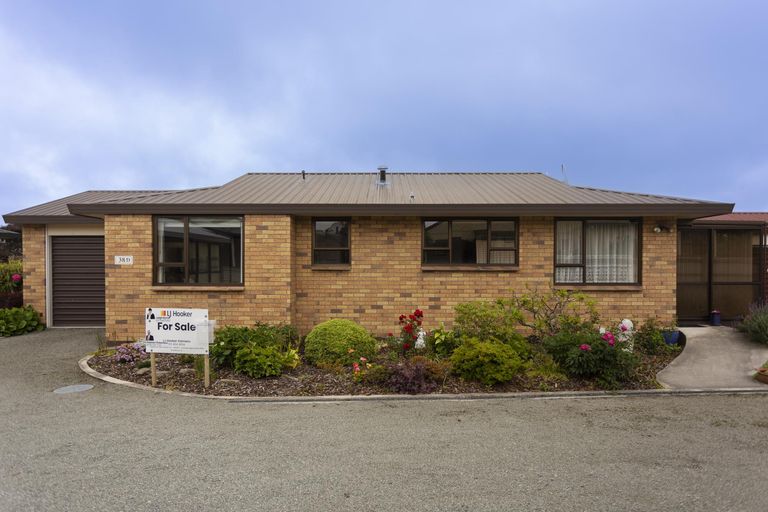 Photo of property in 38d Leven Street, South Hill, Oamaru, 9400