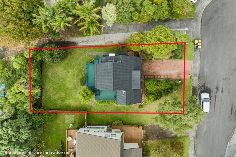 Photo of property in 8 Lynngate Place, Hillcrest, Auckland, 0627