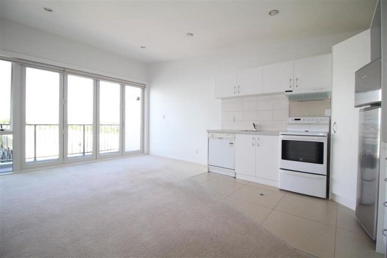 Photo of property in 6/26 Crummer Road, Grey Lynn, Auckland, 1021