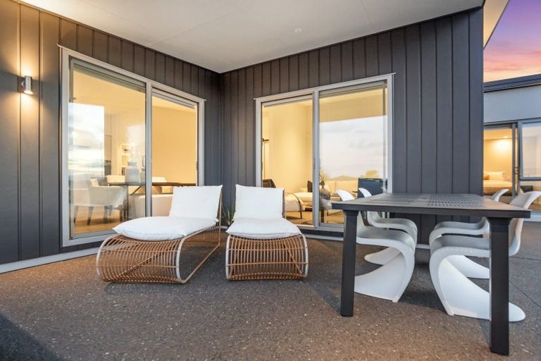 Photo of property in 16 Te Kaka Place, Omokoroa, 3114