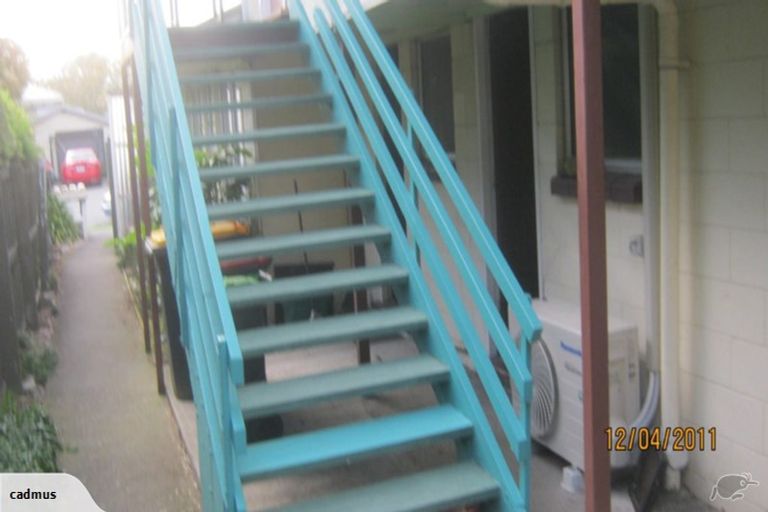 Photo of property in 2/22 Champion Street, Edgeware, Christchurch, 8013