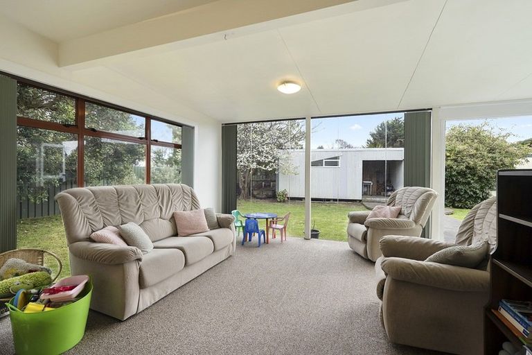 Photo of property in 8 Sunshine Avenue, Paraparaumu, 5032