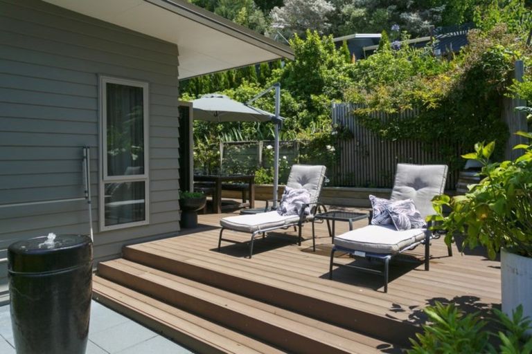 Photo of property in 28 Shera Street, Acacia Bay, Taupo, 3330